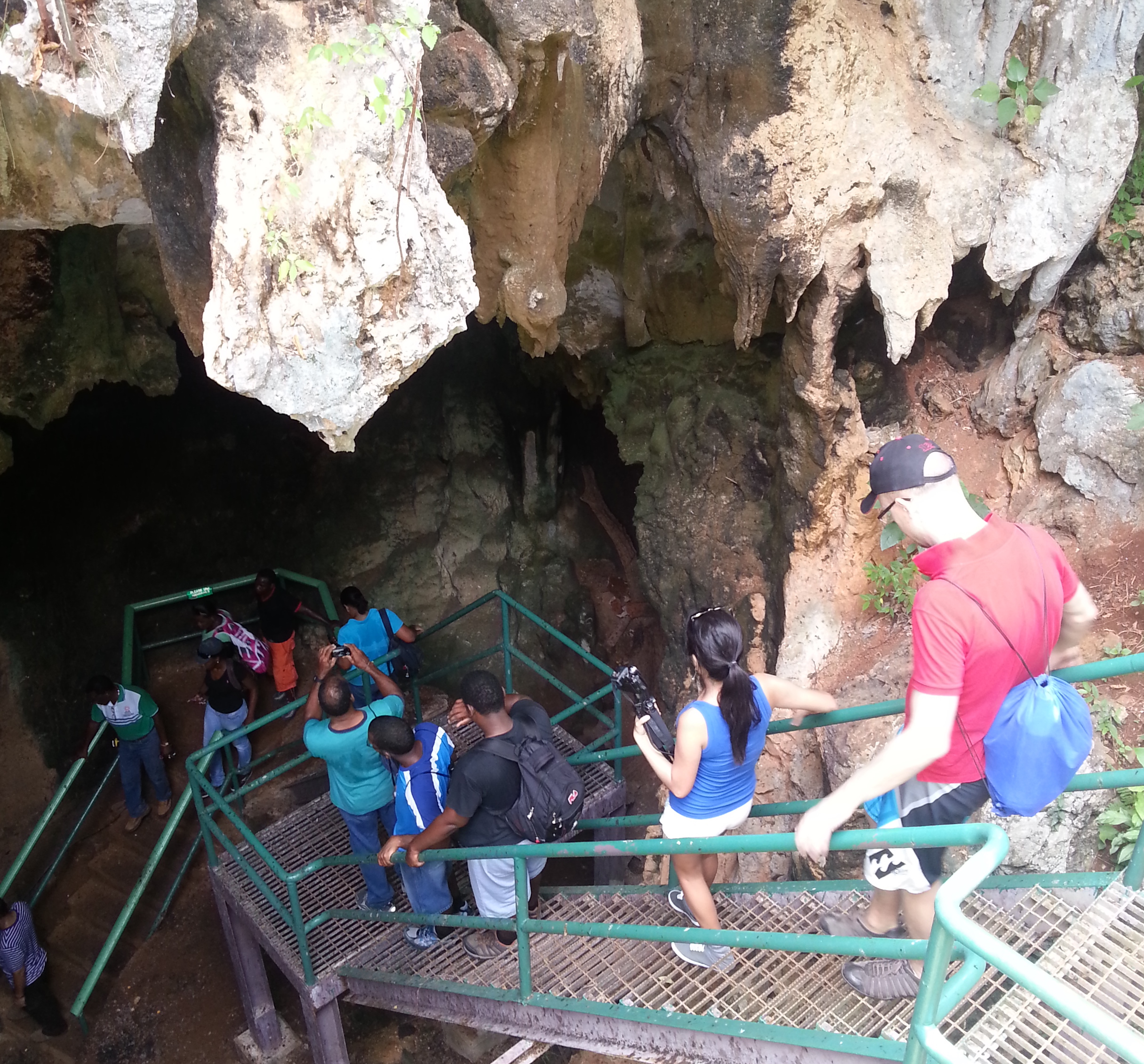 Group going into cave.